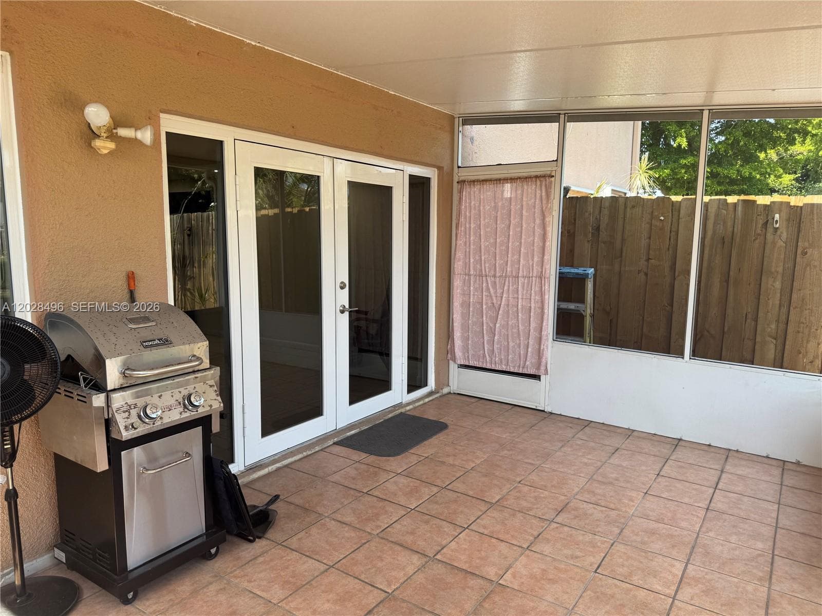 7033 NW 169th St, Hialeah, FL 33015 photo 5