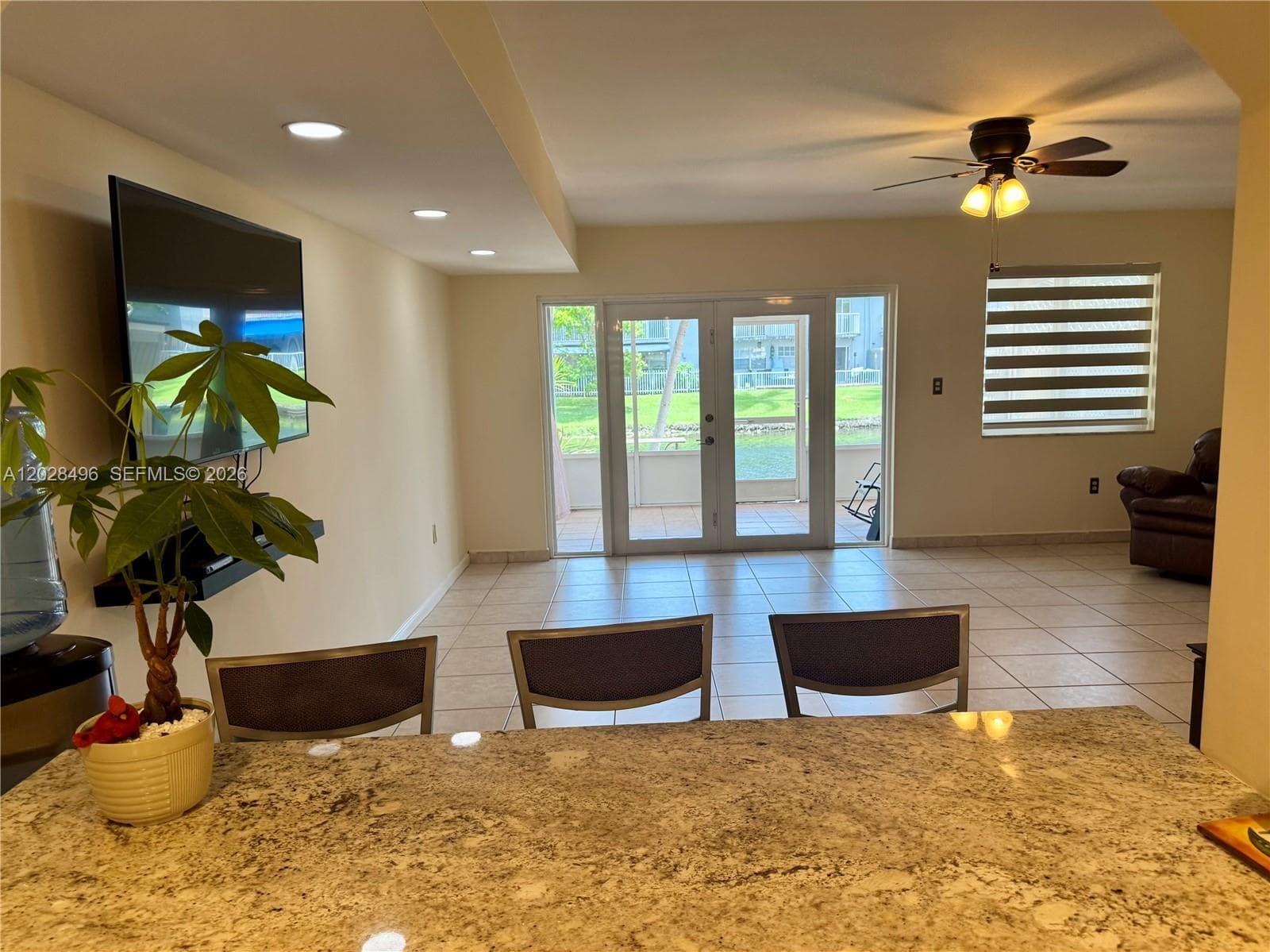 7033 NW 169th St, Hialeah, FL 33015 photo 9