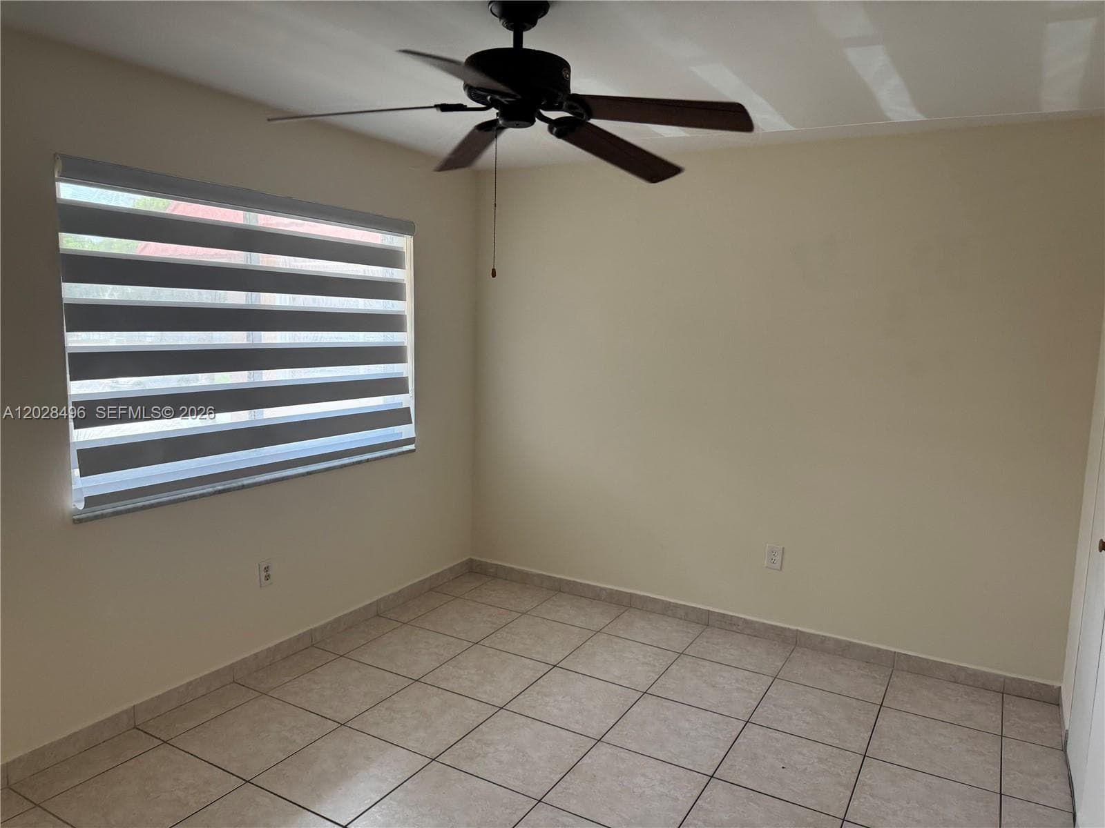 7033 NW 169th St, Hialeah, FL 33015 photo 11