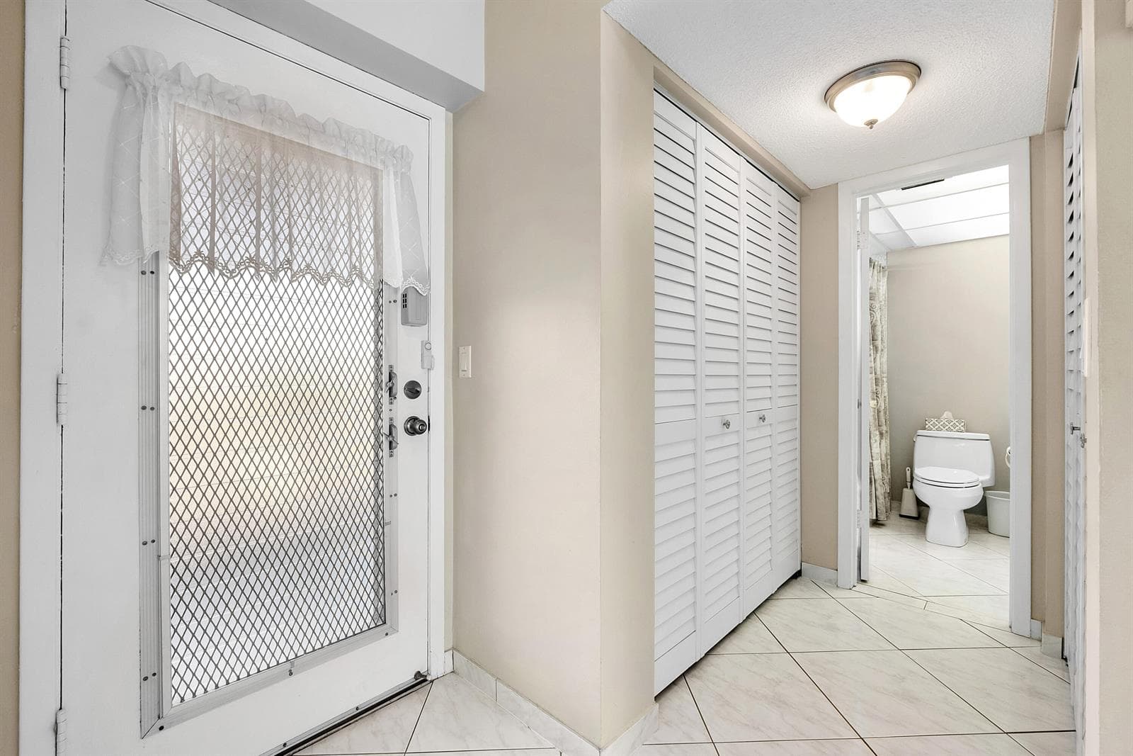 2900 NW 47th Terrace # 304b, Lauderdale Lakes, FL 33313 photo 12