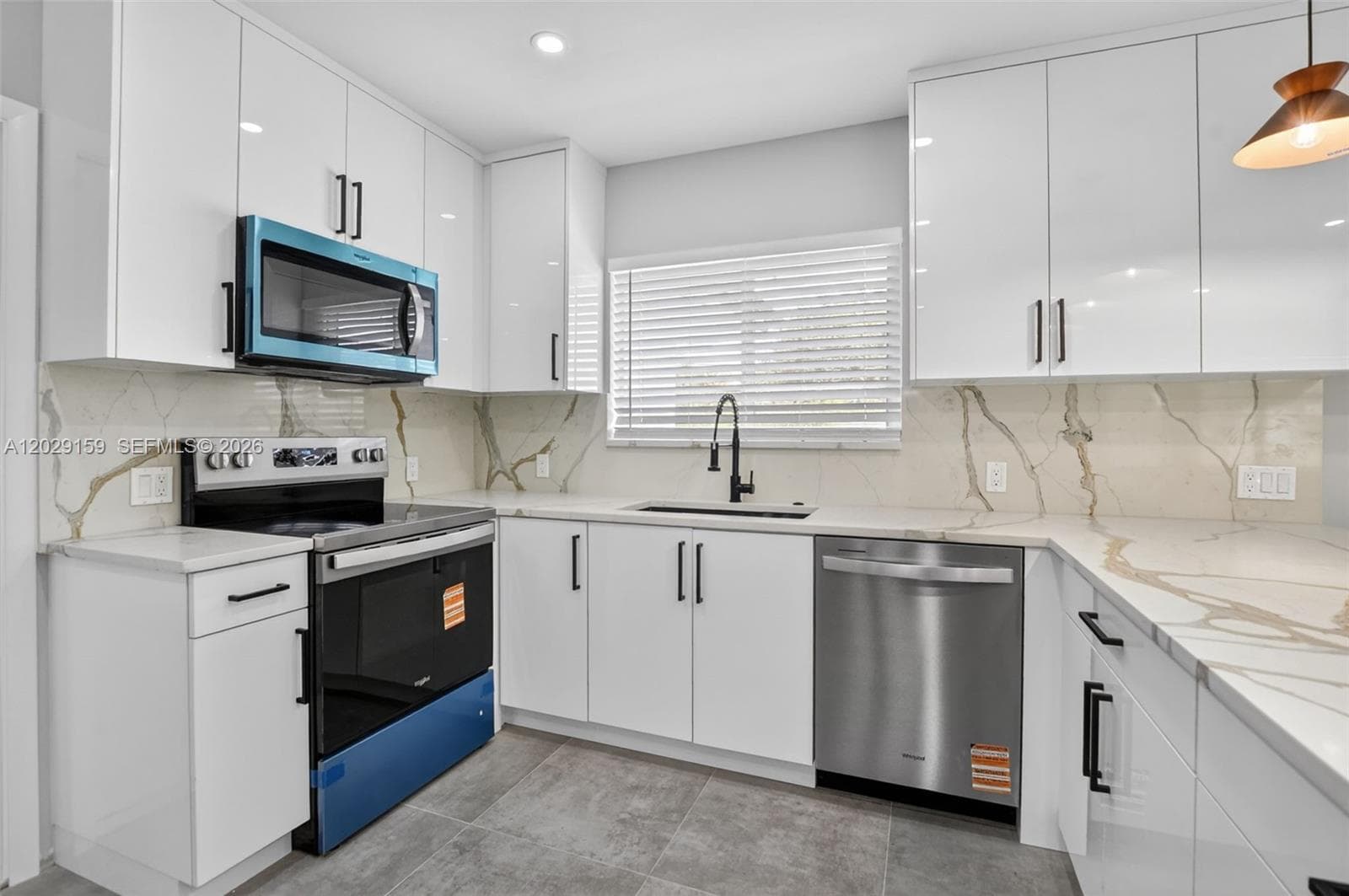 1320 SE 10th St, Deerfield Beach, FL 33441 photo 9