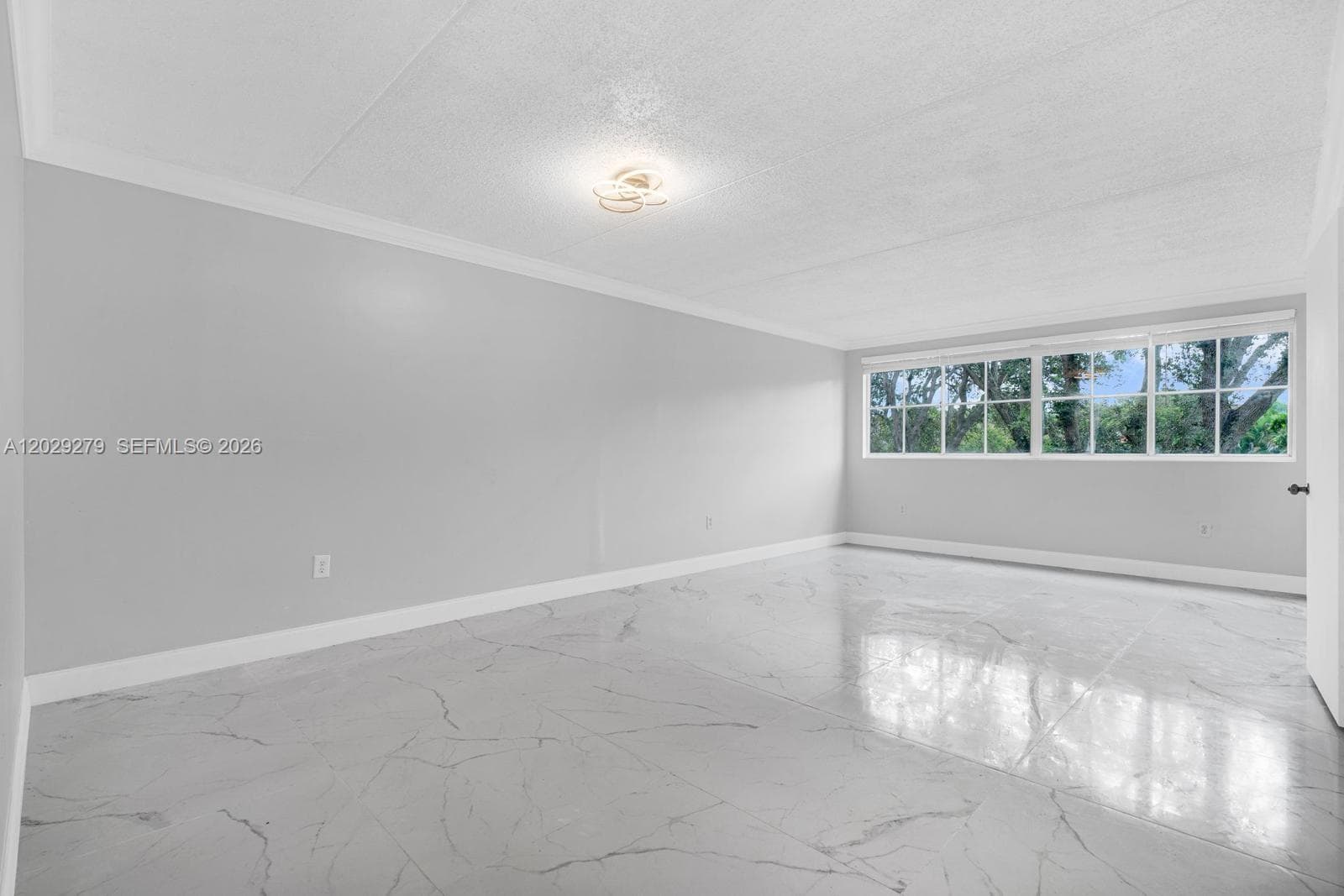 6135 NW 186th St # 202, Hialeah, FL 33015 photo 8