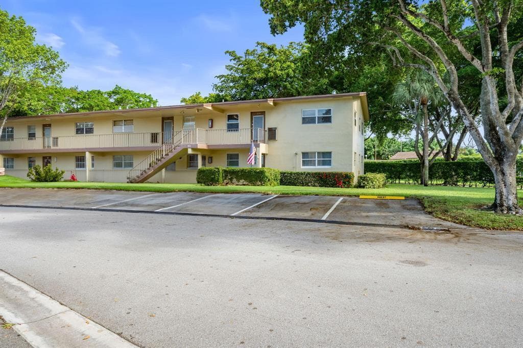 7360 NW 1st Street NW # 208, Margate, FL 33063 photo 13