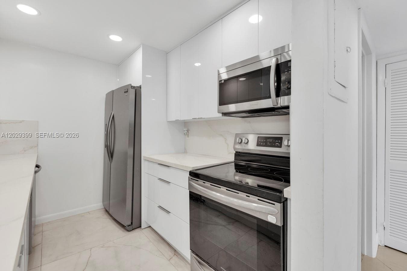 16518 NE 26th Ave # 202, North Miami Beach, FL 33160 photo 6