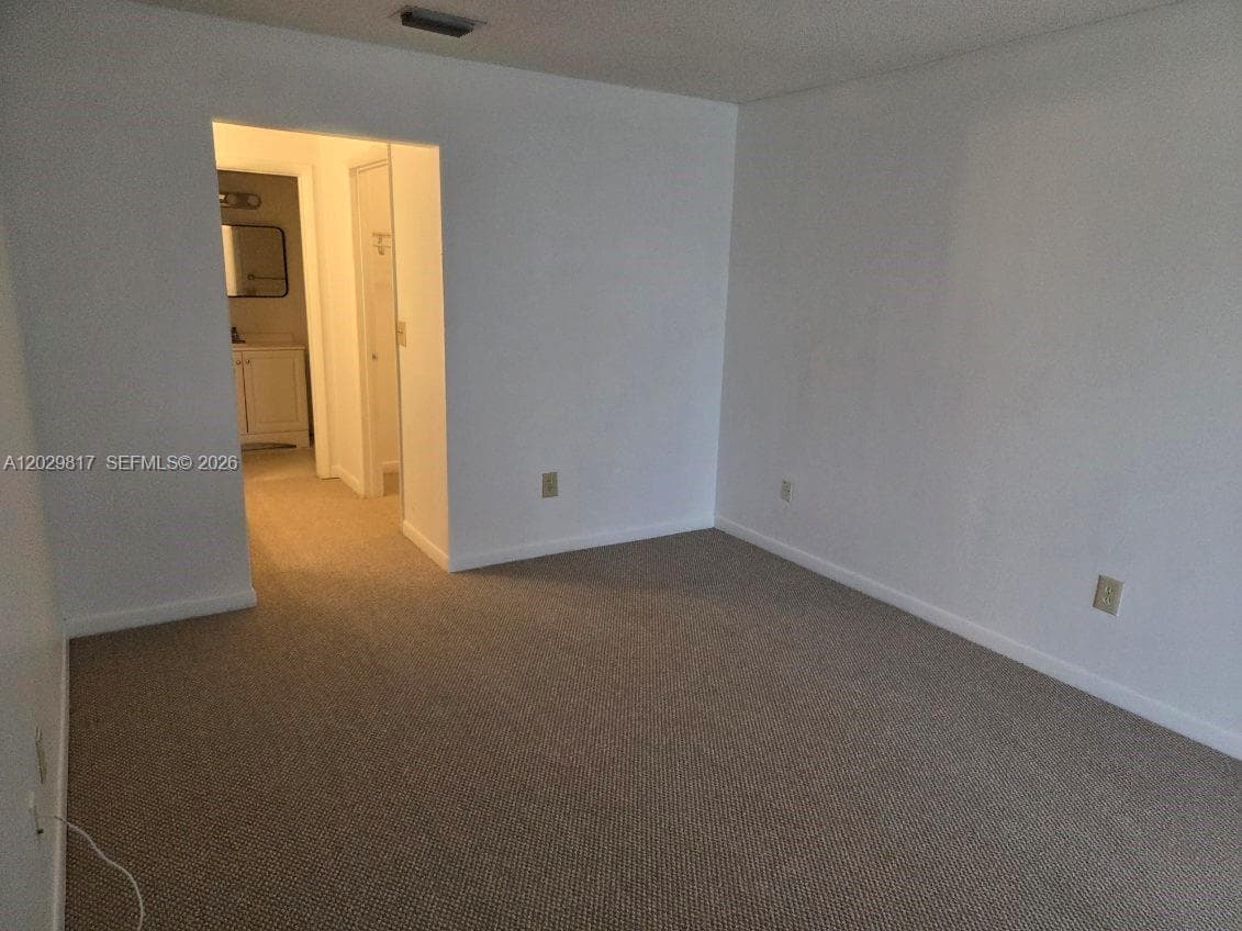 1017 Washington Cir # 1017D, Homestead, FL 33034 photo 7