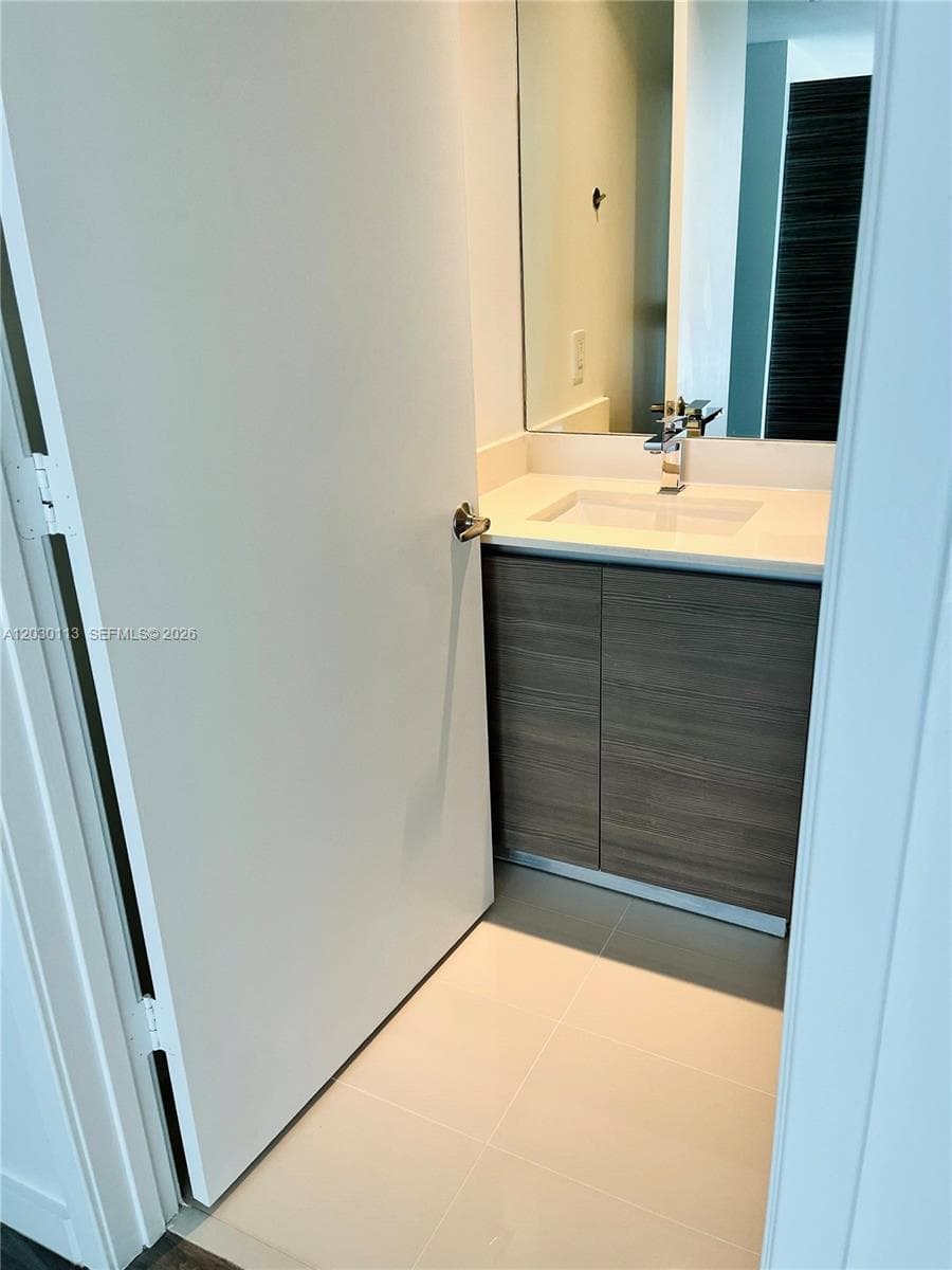 460 NE 28th St # 1408, Miami, FL 33137 photo 7