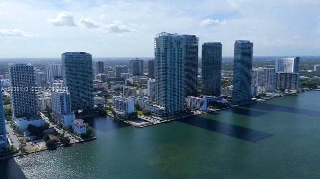 460 NE 28th St # 1408, Miami, FL 33137 photo 10