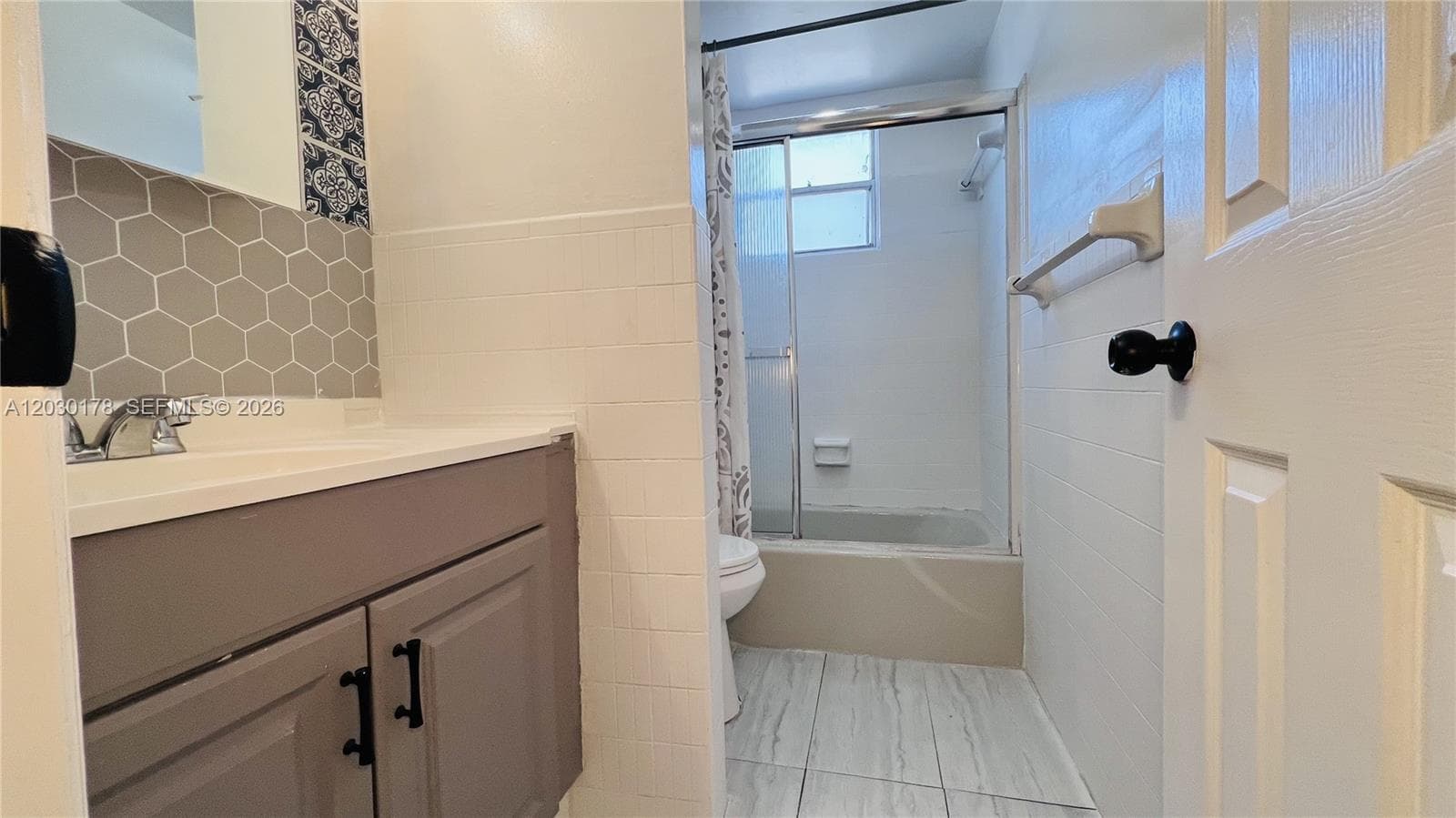 1100 NE 1st Ct # 213, Hallandale Beach, FL 33009 photo 10