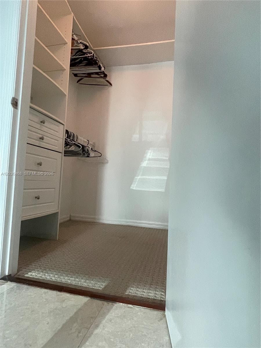 500 Brickell Ave # 3105, Miami, FL 33131 photo 12