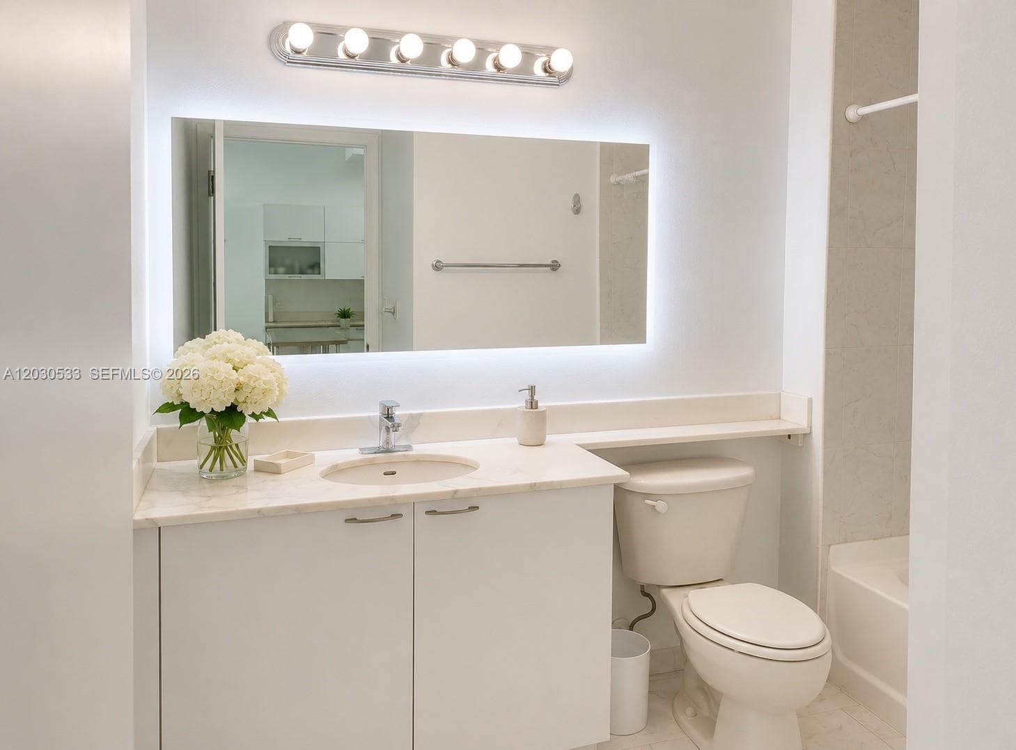 234 NE 3rd St # 905, Miami, FL 33132 photo 13