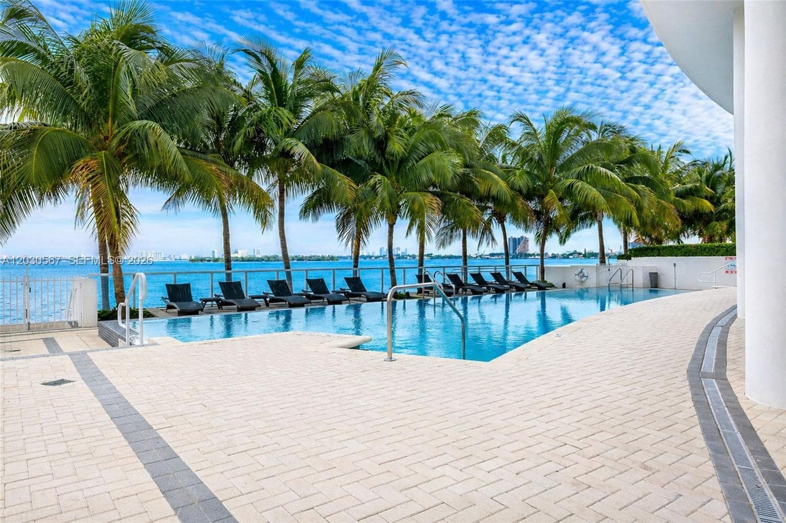 665 NE 25th St # 1202, Miami, FL 33137 photo 8