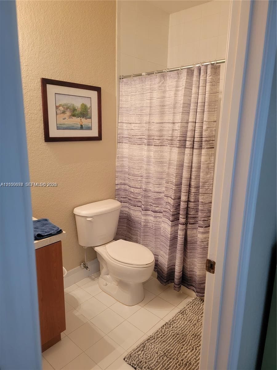 2407 SE 14th St, Homestead, FL 33035 photo 7