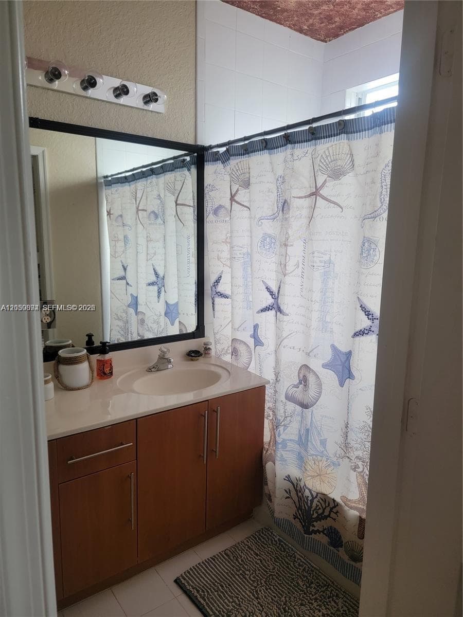 2407 SE 14th St, Homestead, FL 33035 photo 8