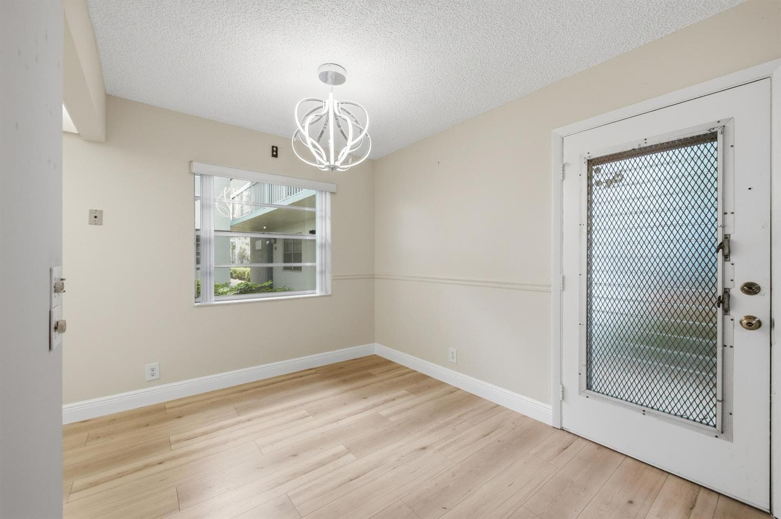 442 Normandy J, Delray Beach, FL 33484 photo 7