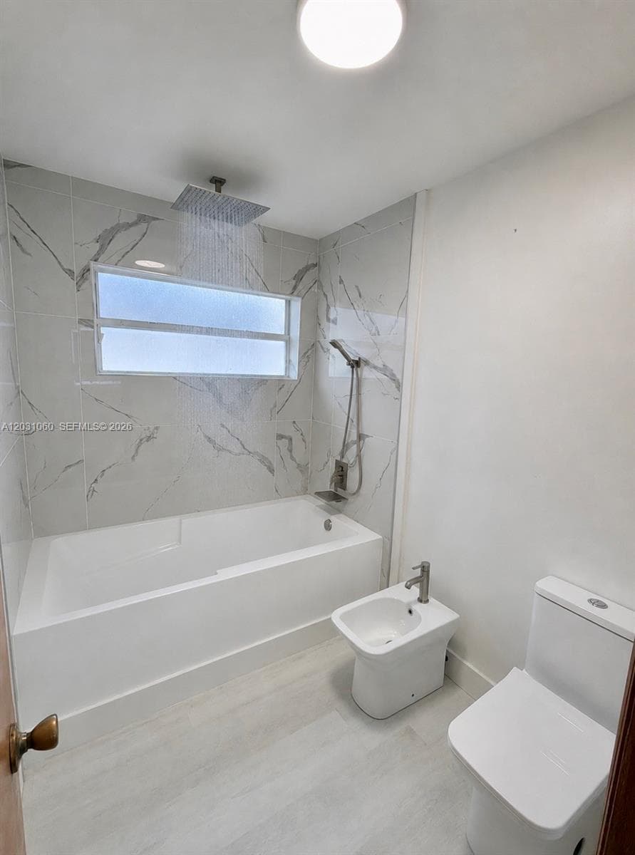 18145 NW 61st Ave, Hialeah, FL 33015 photo 11