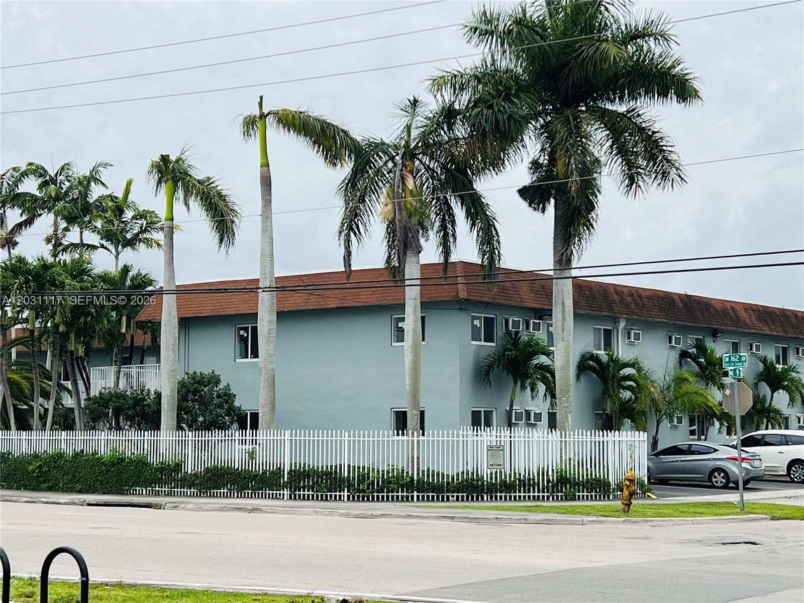 900 NE 18th Ave # 11, Homestead, FL 33033 photo 3