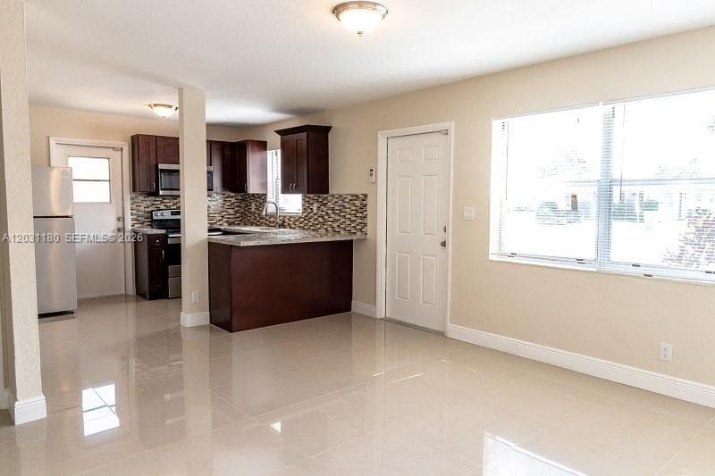 1861 NW 59th Way, Sunrise, FL 33313 photo 9