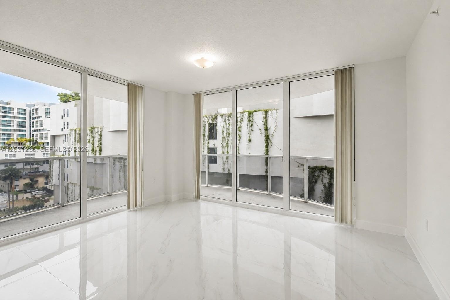 601 NE 23rd St # 706, Miami, FL 33137 photo 2