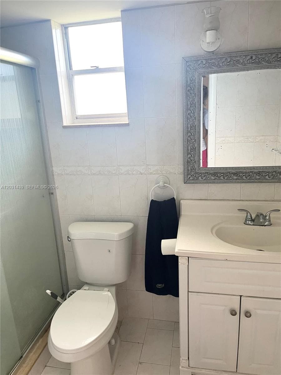 2581 N Garden Dr N # 203, Lake Worth, FL 33461 photo 9