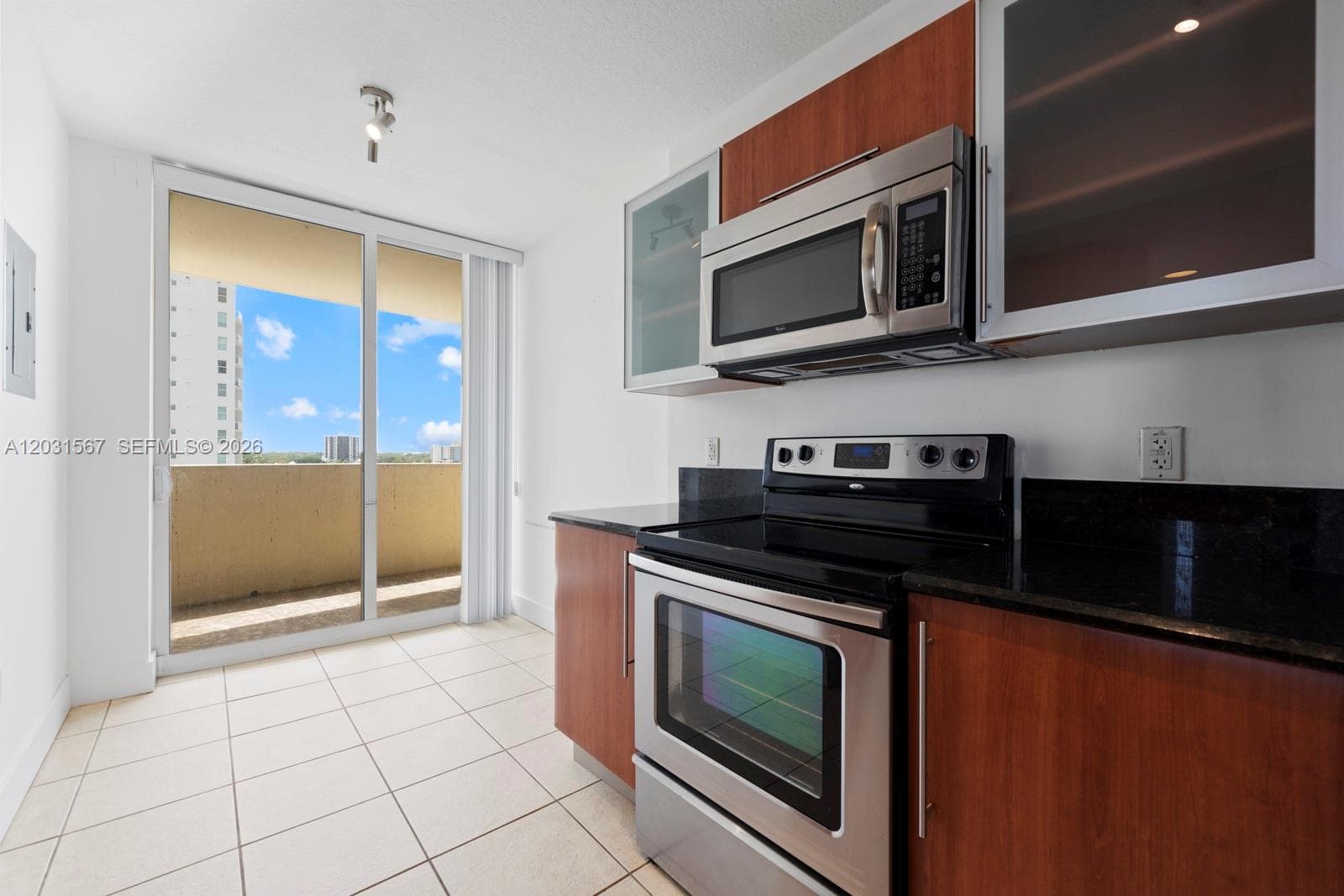 3232 SW 22nd Ter # 802, Miami, FL 33145 photo 11