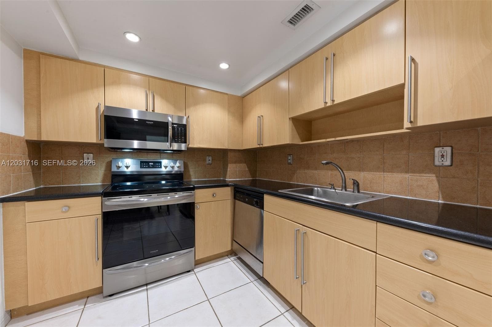 10350 W Bay Harbor Dr # 5E, Bay Harbor Islands, FL 33154 photo 9