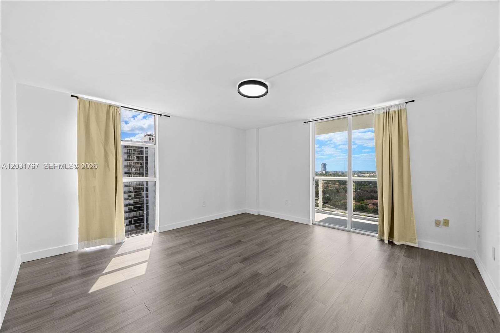 20505 E Country Club Dr # 1938, Aventura, FL 33180 photo 7