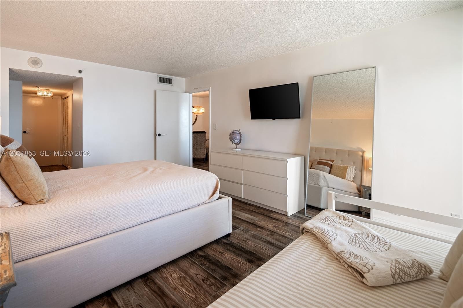 2625 Collins Ave # 502, Miami Beach, FL 33140 photo 13