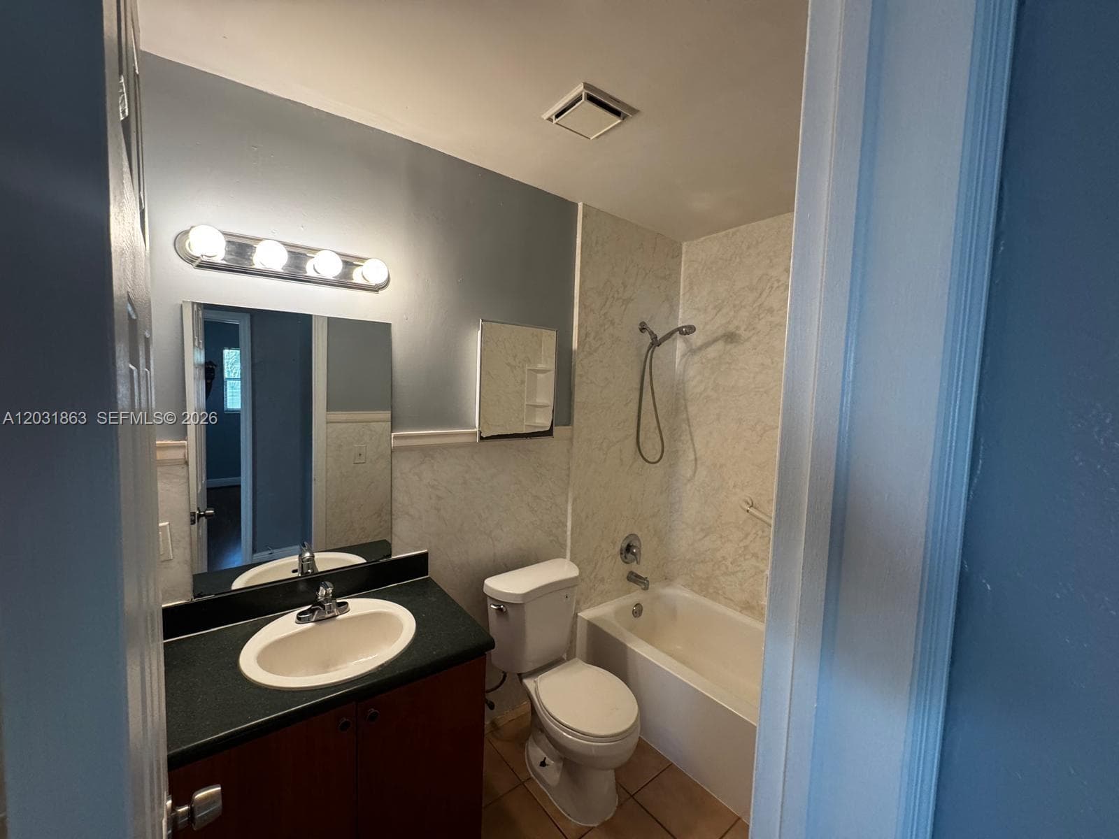 4061 N Dixie Hwy # 28, Oakland Park, FL 33334 photo 6