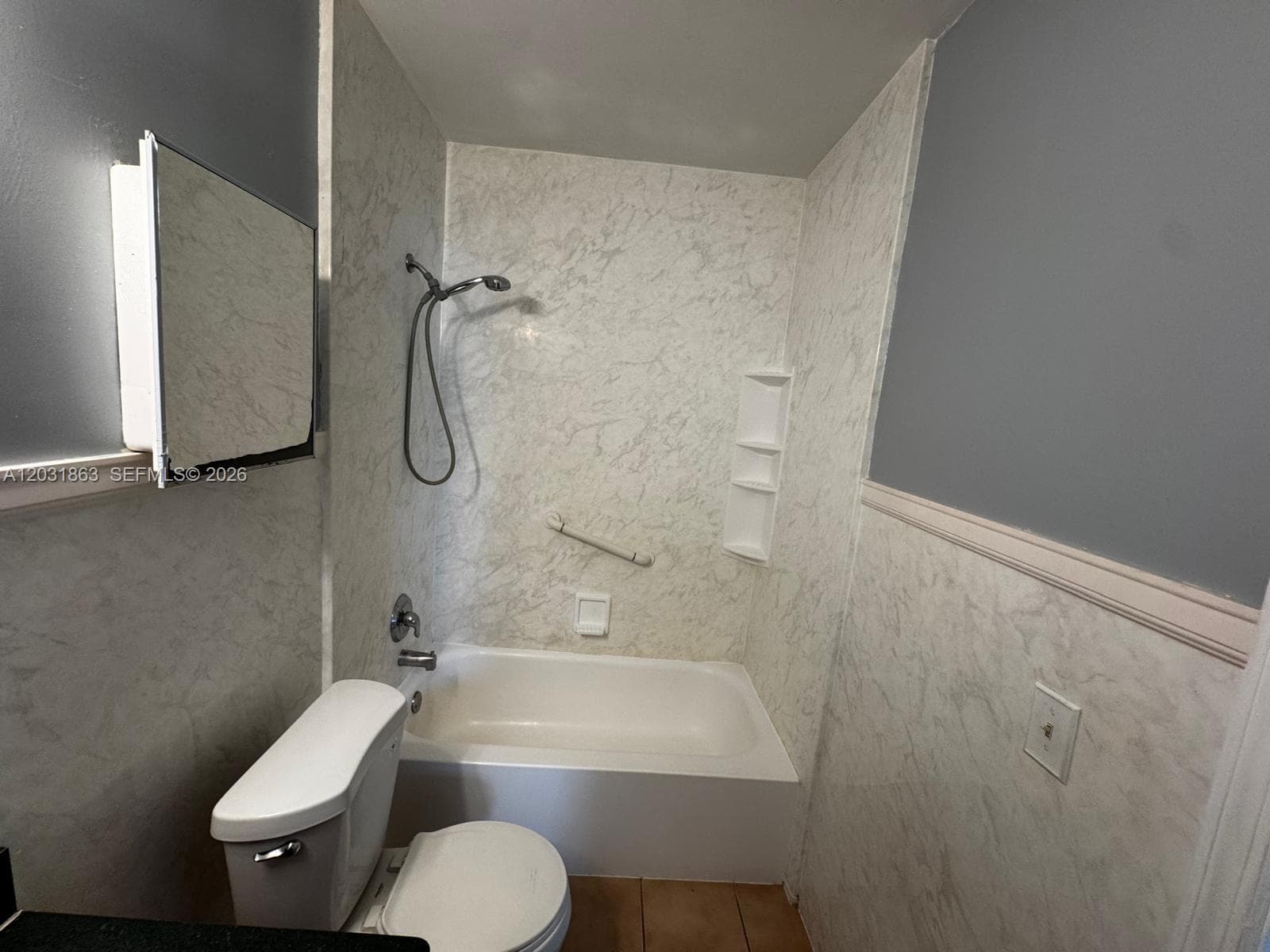 4061 N Dixie Hwy # 28, Oakland Park, FL 33334 photo 13