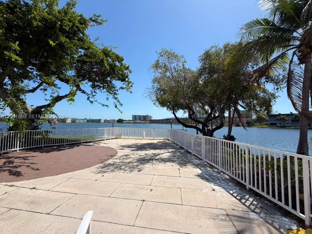 1450 NE 191st St # 106, Miami, FL 33179 photo 12
