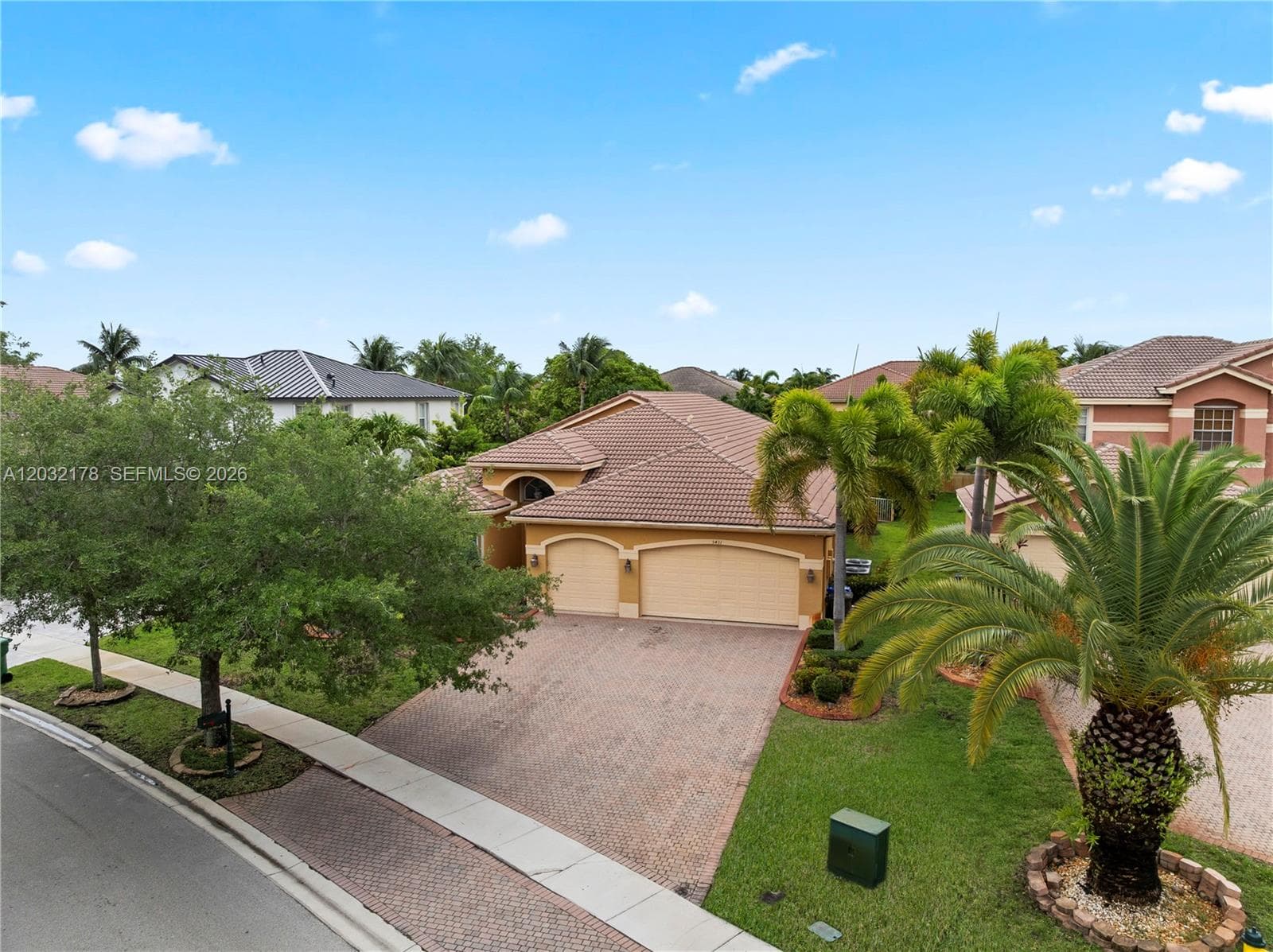 5431 SW 184th Way, Miramar, FL 33029 photo 8
