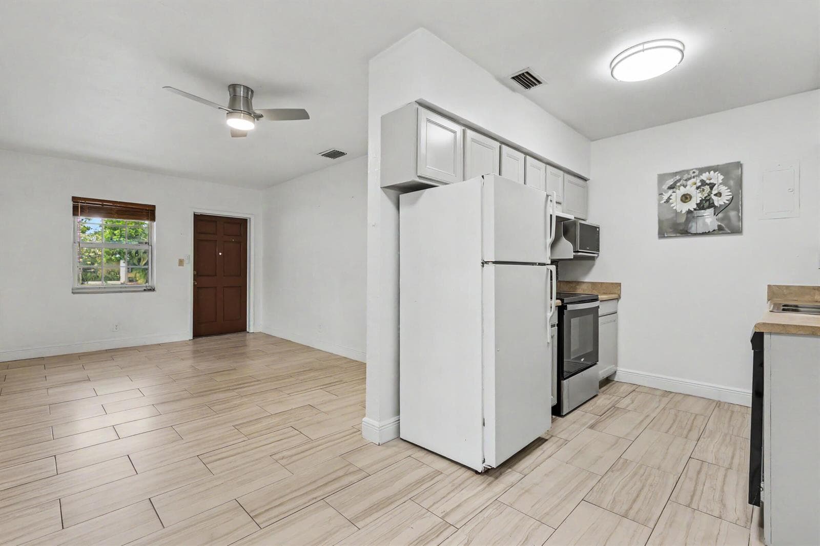 604 NE 14th Place, Fort Lauderdale, FL 33304 photo 13