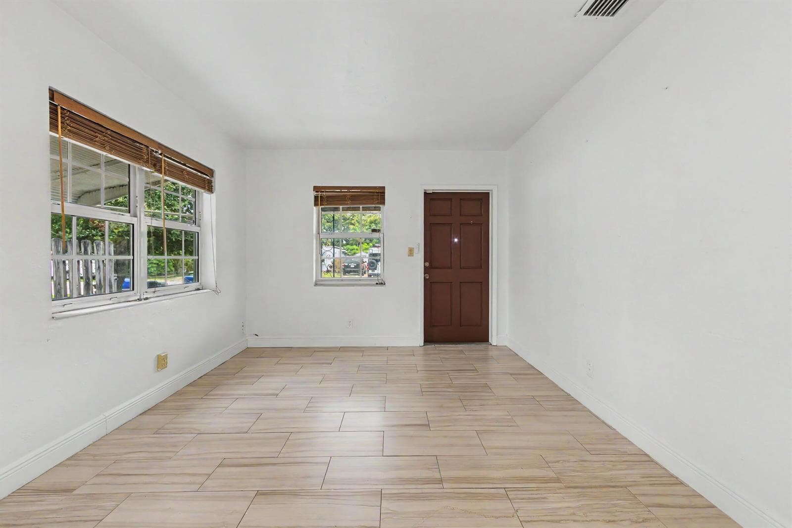 604 NE 14th Place, Fort Lauderdale, FL 33304 photo 9