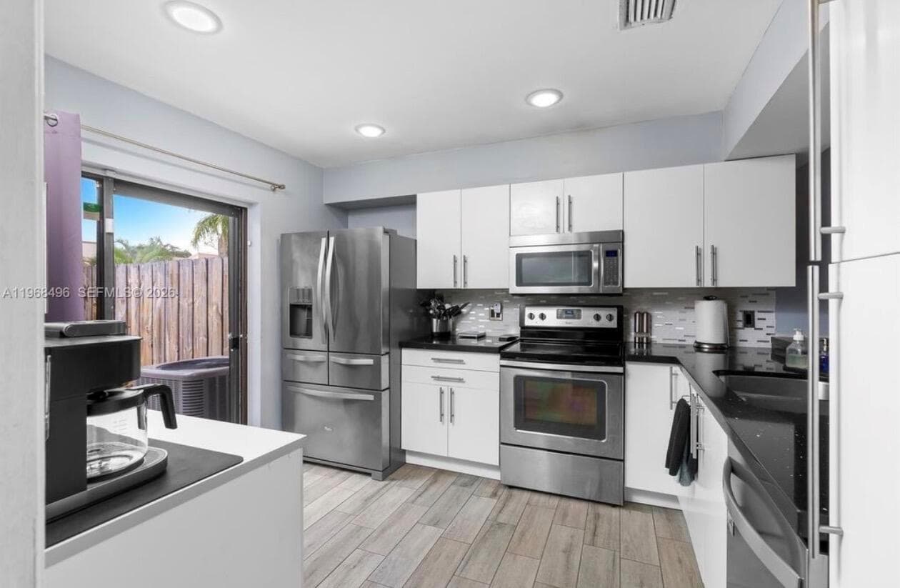 2900 NW 69th Court, Fort Lauderdale, FL 33309 photo 8