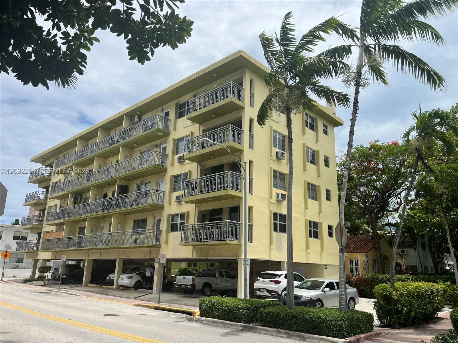 851 Meridian Ave # 44, Miami Beach, FL 33139 photo 8