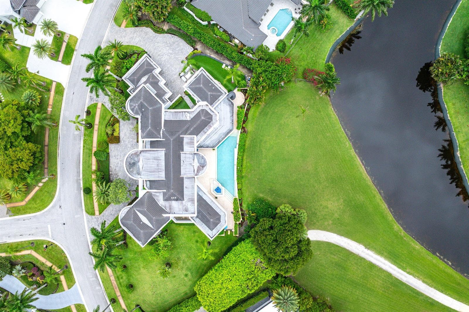 7027 Queenferry Circle, Boca Raton, FL 33496 photo 2