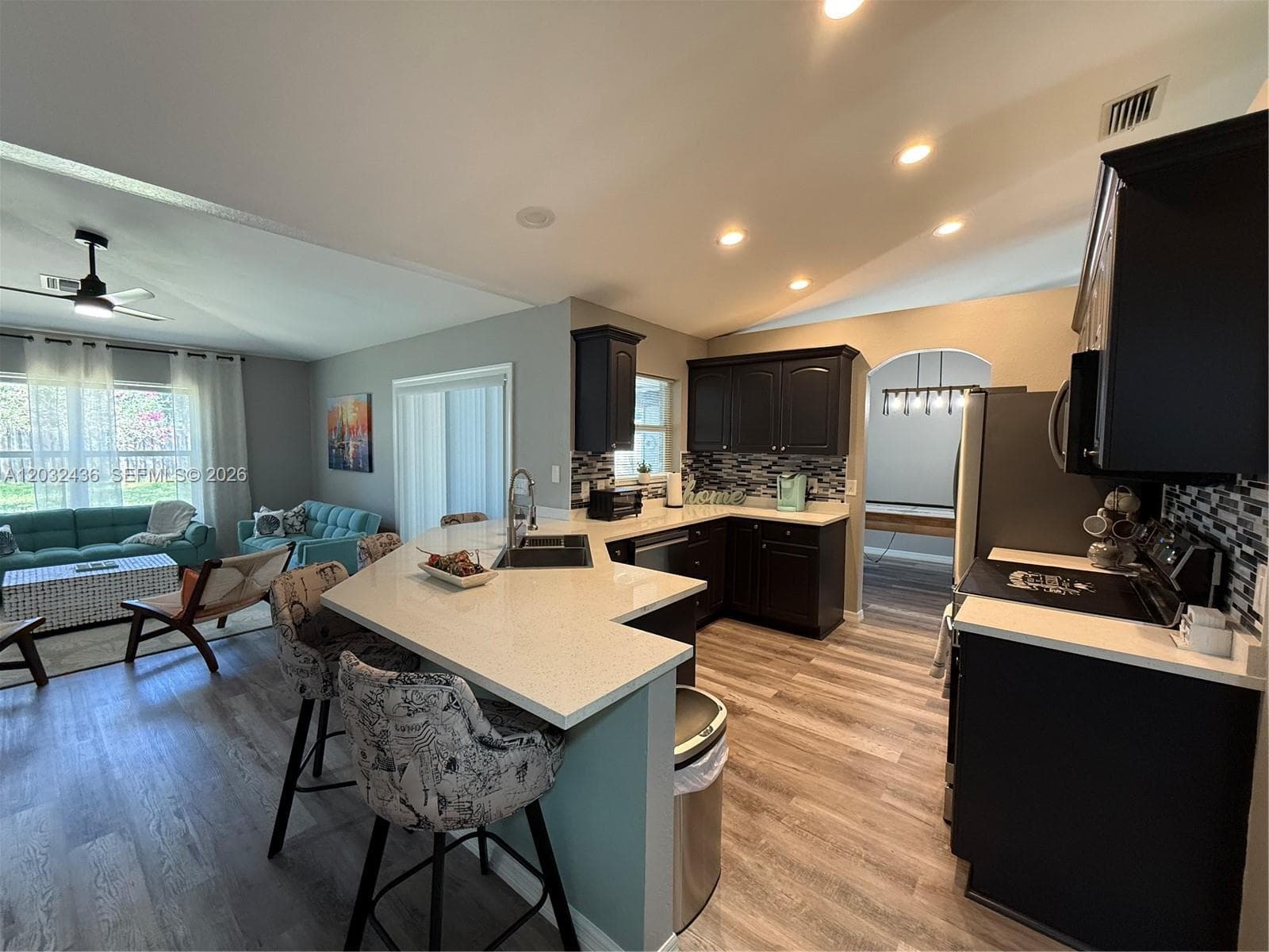 389 NE Surfside Ave, Port St. Lucie, FL 34983 photo 9