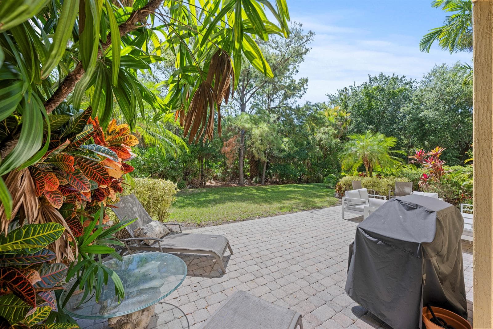 1043 Vintner Boulevard, Palm Beach Gardens, FL 33410 photo 9