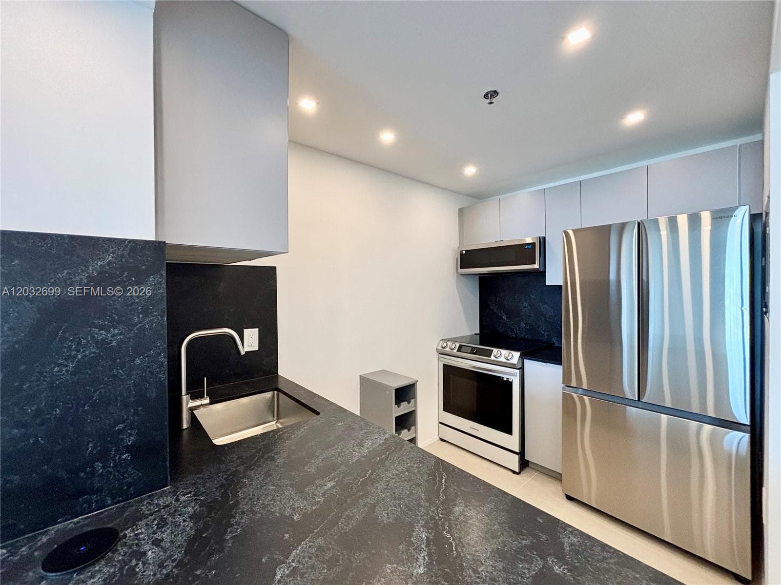 2829 Indian Creek Dr # 604, Miami Beach, FL 33140 photo 4