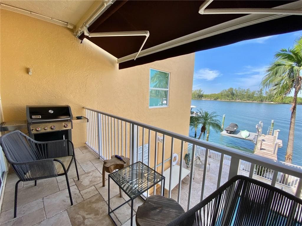 4230 N Ocean Drive, Hollywood, FL 33019 photo 12