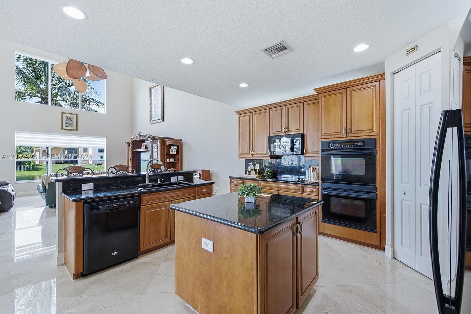 18543 SW 49th St, Miramar, FL 33029 photo 12