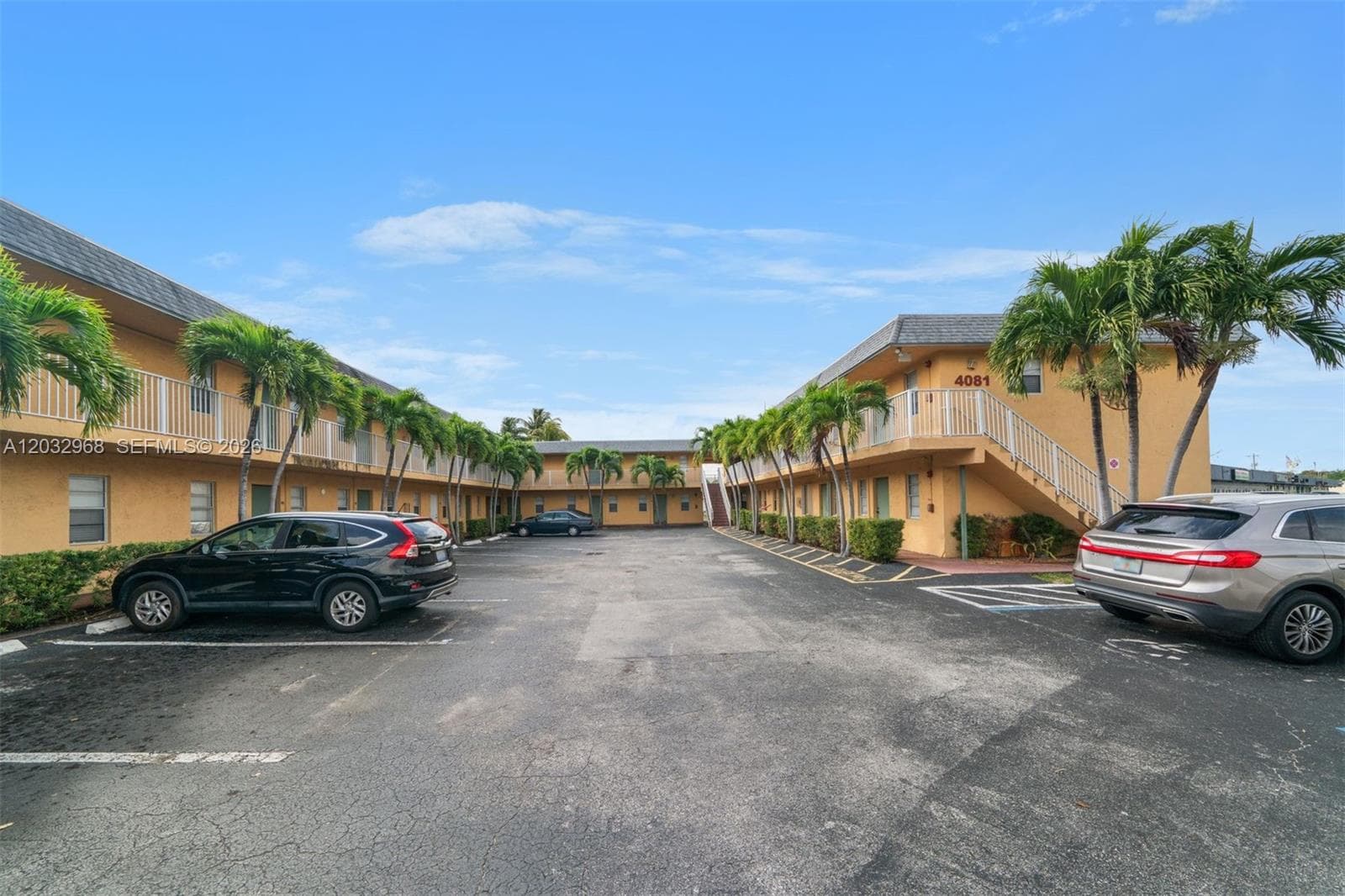 4081 N Dixie Hwy # 27, Oakland Park, FL 33334 photo 13