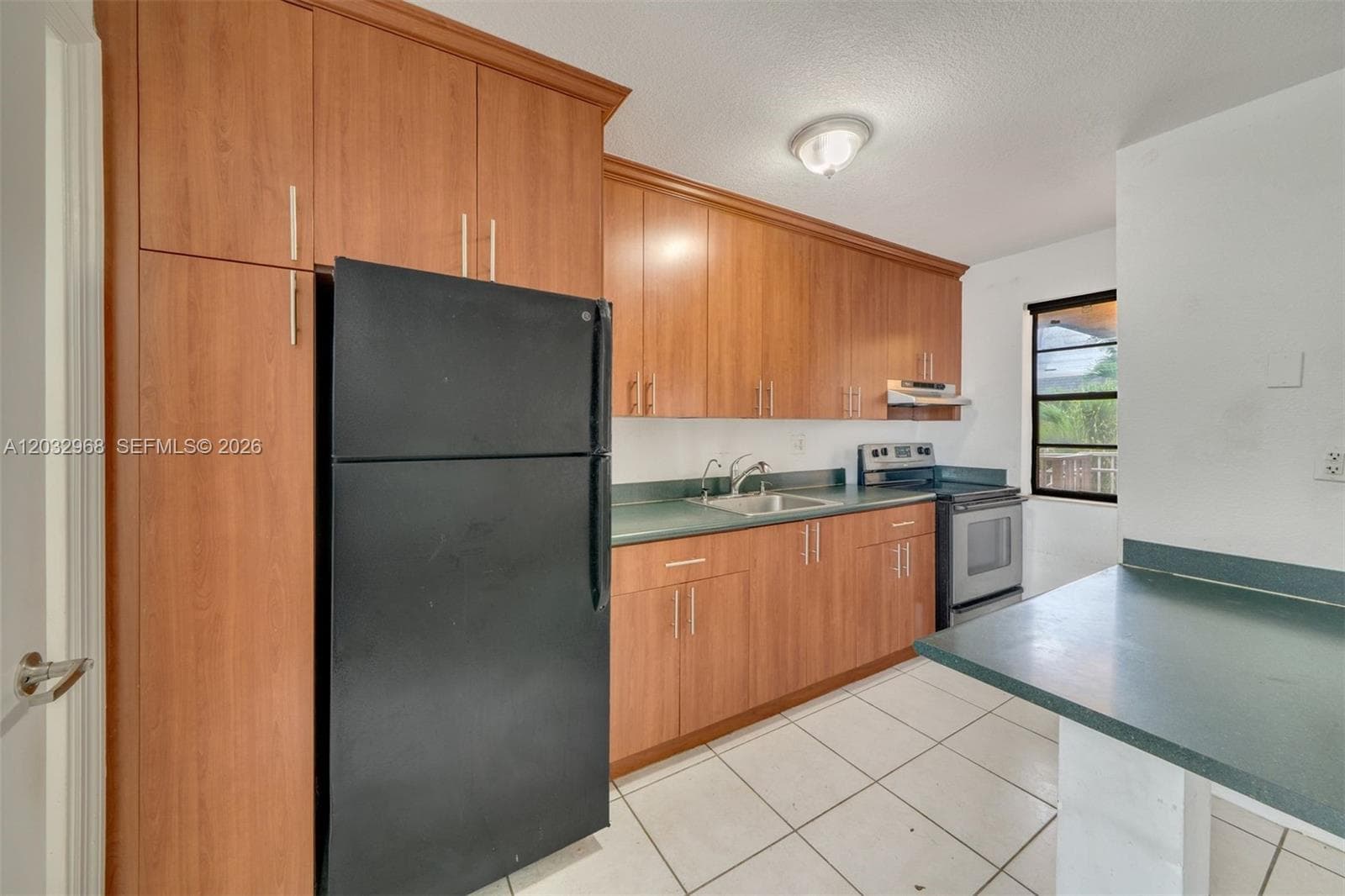 4081 N Dixie Hwy # 27, Oakland Park, FL 33334 photo 5