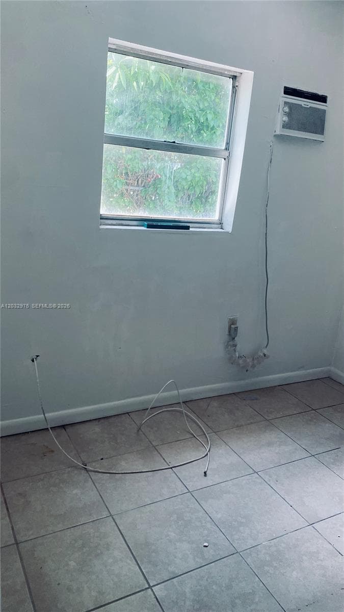 1070 NW 147th St # 0, Miami, FL 33168 photo 8
