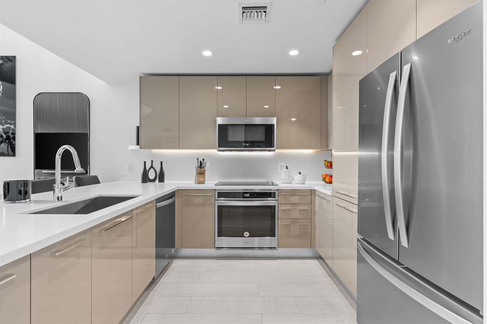 2000 Metropica Way # 214, Sunrise, FL 33323 photo 9