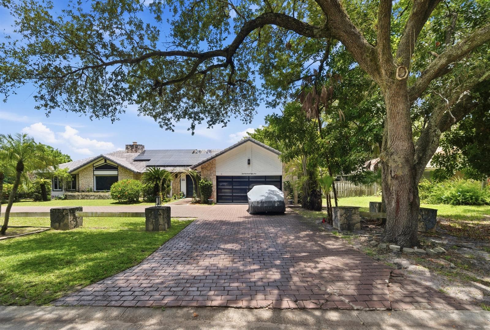 251 NW 104th Avenue, Coral Springs, FL 33071 photo 9