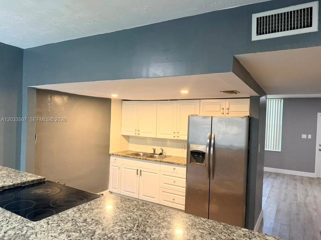 274 NE 141st St # 3C, Miami, FL 33161 photo 8