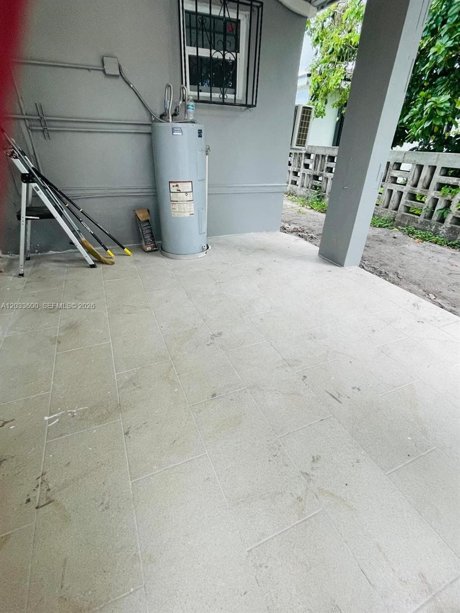 2437 NW 98th St, Miami, FL 33147 photo 7
