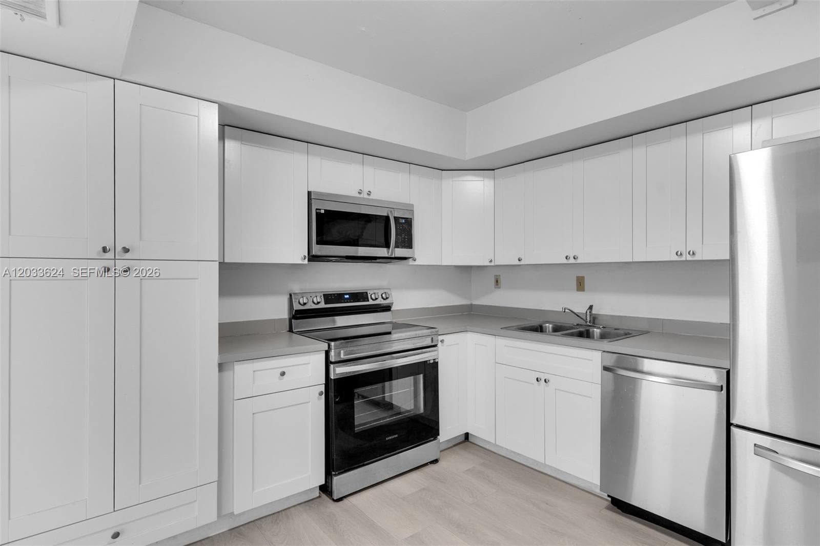 11930 N Bayshore Dr # 704, North Miami, FL 33181 photo 12