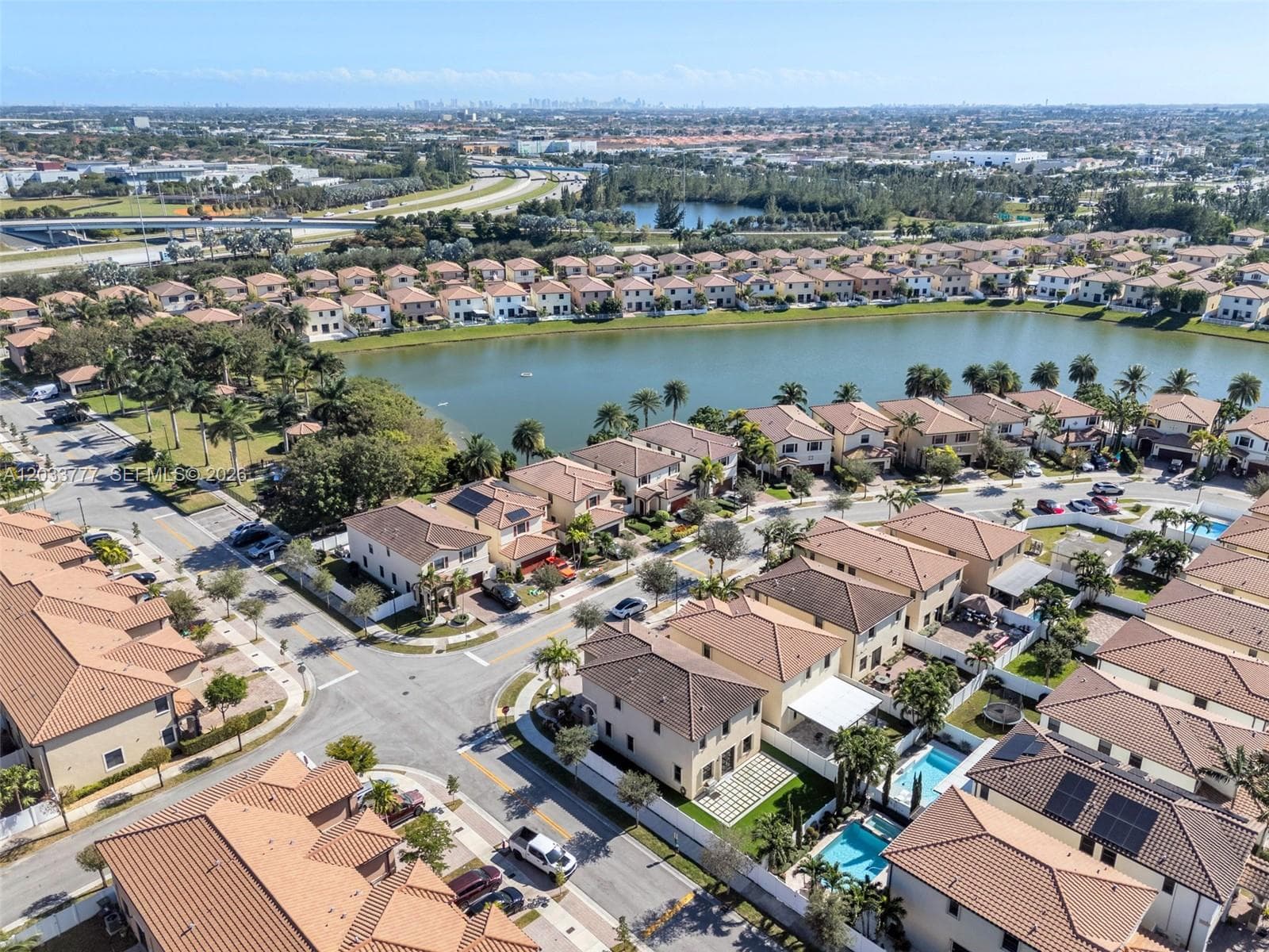 8894 W 34th Ave, Hialeah, FL 33018 photo 9